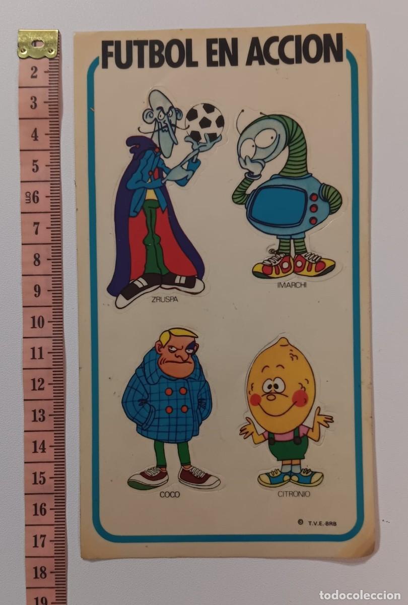Pegatinas de colecci&oacute;n: ANTIGUA PEGATINA ADHESIVO FUTBOL EN ACCION NARANJITO MUNDIAL 82 A&Ntilde;OS 80 NUNCA PEGADA