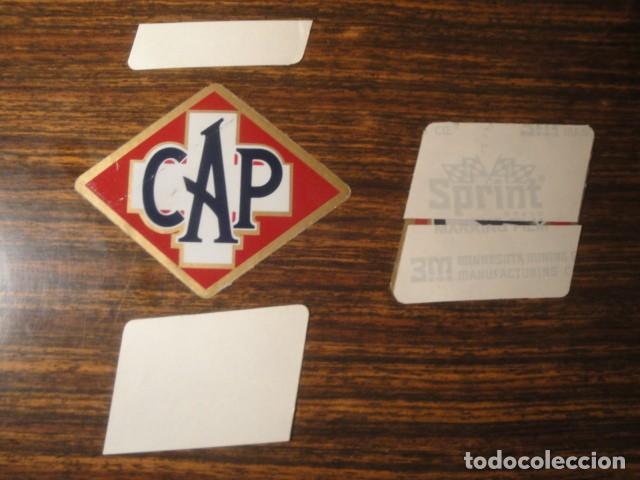 Pegatinas de colecci&oacute;n: 2 Pegatinas adhesivas originales marca CAP. Nuevas. De los a&ntilde;os 70&rsquo;.