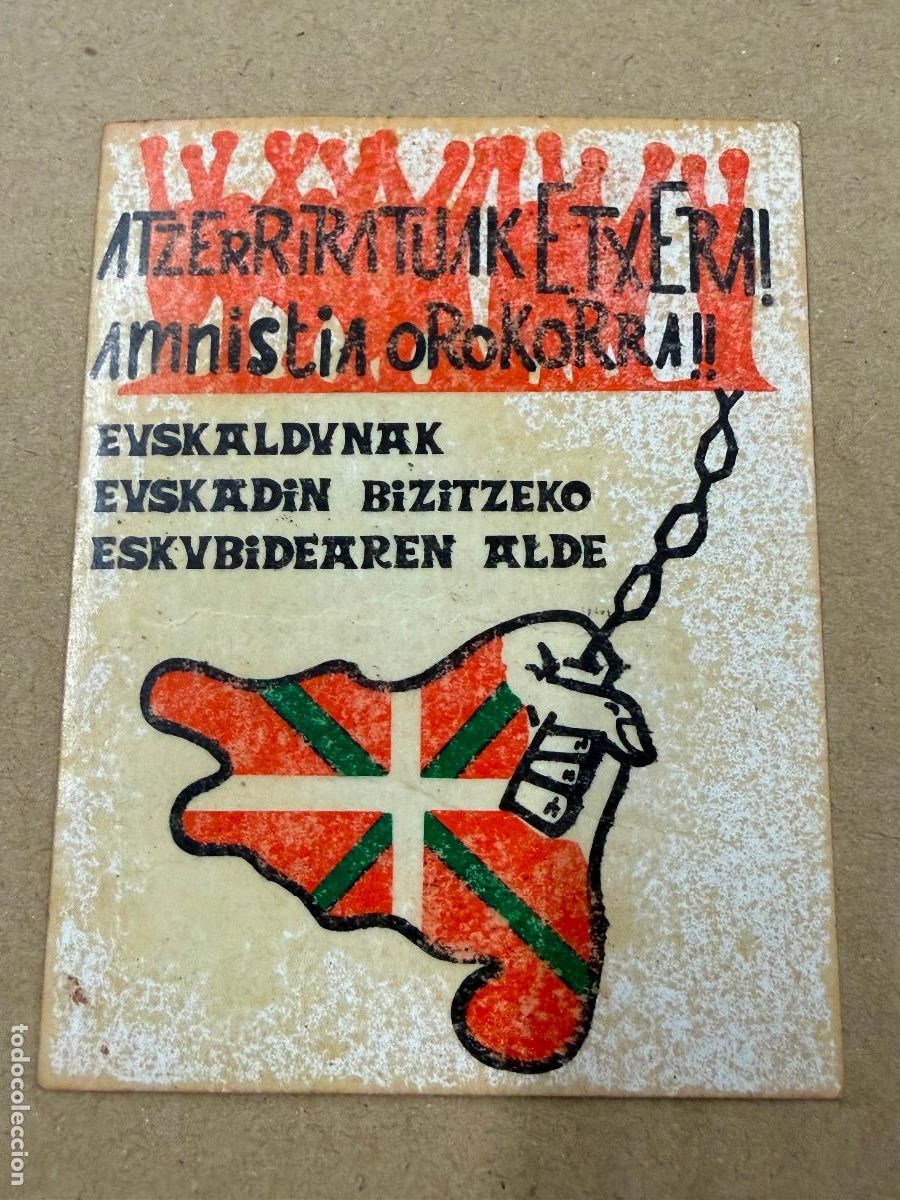 Pegatinas de colecci&oacute;n: Pegatina reivindicativa politica. Amnistiq Orokorra . Pais Vasco. 9x7cm