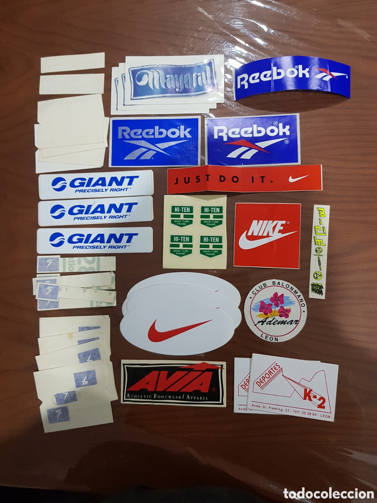 Pegatinas de colecci&oacute;n: LOTE PEGATINAS DEPORTE NIKE AVIA REEBOK SHIMANO GIANT DEPORTES K-2 BALONMANO ADEMAR HI-TEN MAYORAL