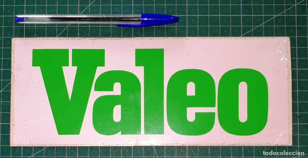 Pegatinas de colecci&oacute;n: PEGATINA ADHESIVO. LOGO. VALEO. - 10x25 cm aprox.
