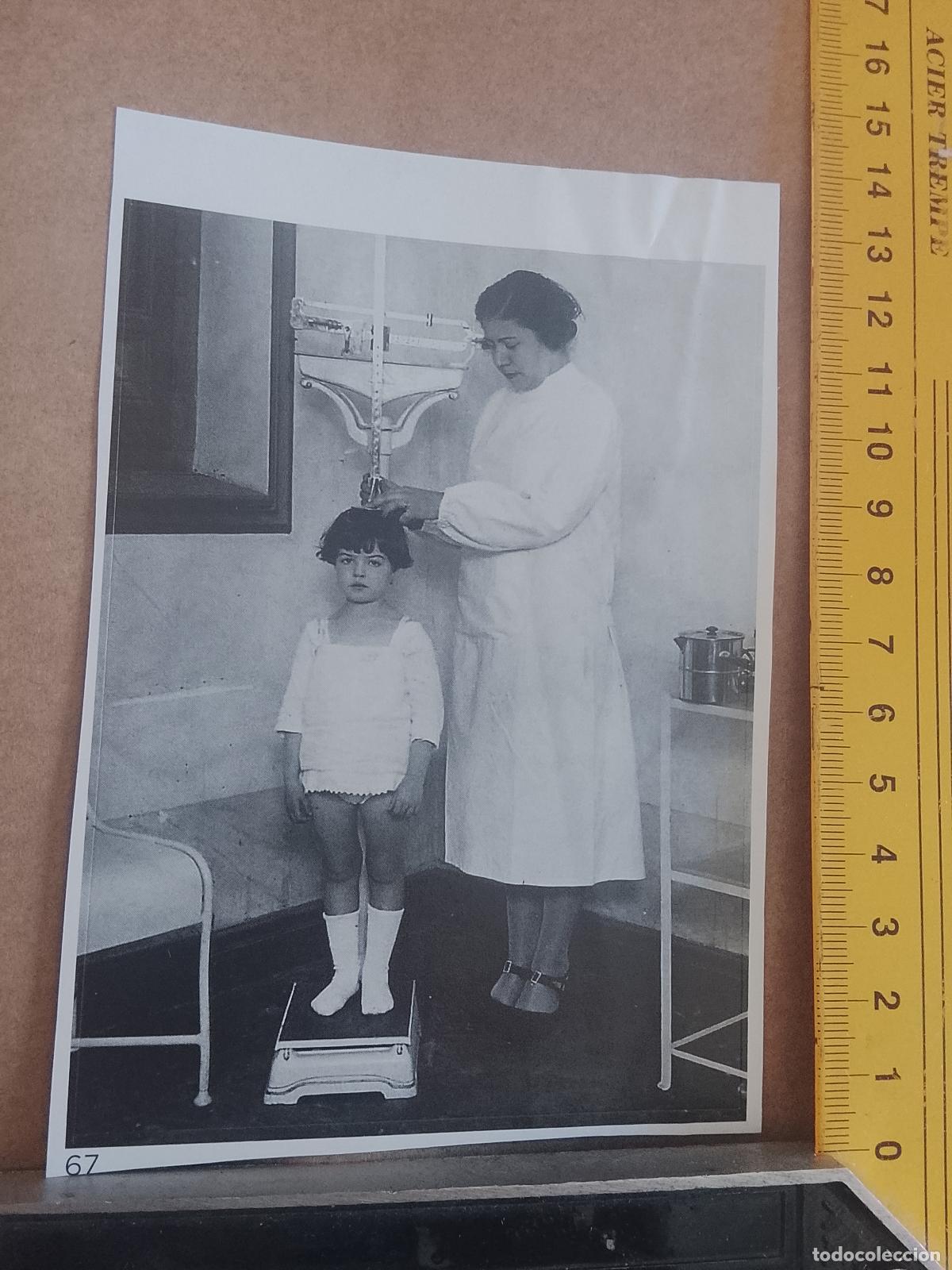 Sammlung von Aufklebern: PEGATINA CROMO ADHESIVO - TROQUELADA - ESCUELA RECONOCIMIENTO MEDICO A&Ntilde;OS 20