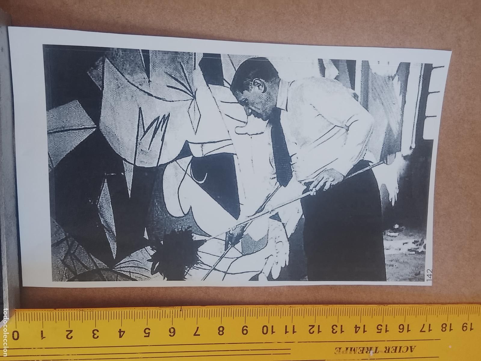 Pegatinas de colecci&oacute;n: PEGATINA CROMO ADHESIVO - TROQUELADA - PICASSO GUERNICA