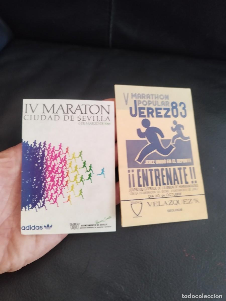 Pegatinas de colecci&oacute;n: Dos pegatinas, stickers promocionales del V Marat&oacute;n Popular Jerez 83. Adhesivo en mal estado.