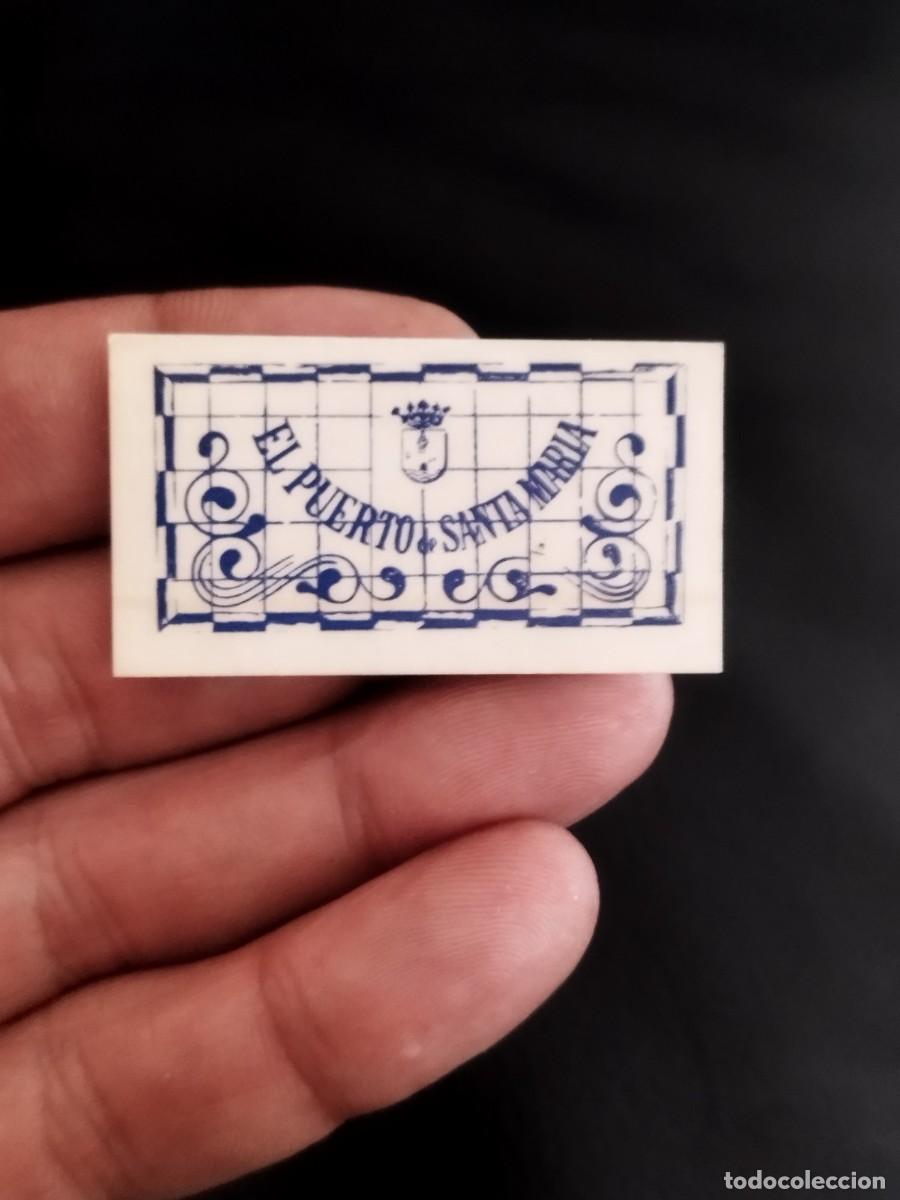 Pegatinas de colecci&oacute;n: Peque&ntilde;a pegatina, adhesivo. El Puerto de Santa Mar&iacute;a. Simula azulejos andaluz y escudo de Jerez.