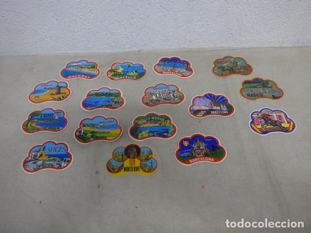 Pegatinas de colecci&oacute;n: Lote de 16 antiguas pegatinas o adhesivos de pueblos Costa brava catalana, Barcelona, Madrid...