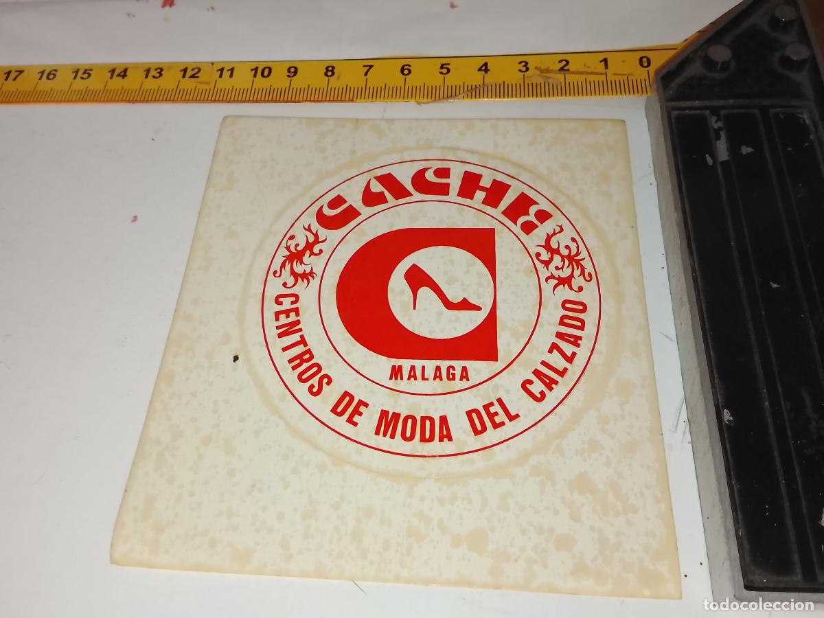 Pegatinas de colecci&oacute;n: PEGATINA AHDESIVA ANTIGUA - MALAGA CENTRO DE MODA DEL CALZADO CACHE
