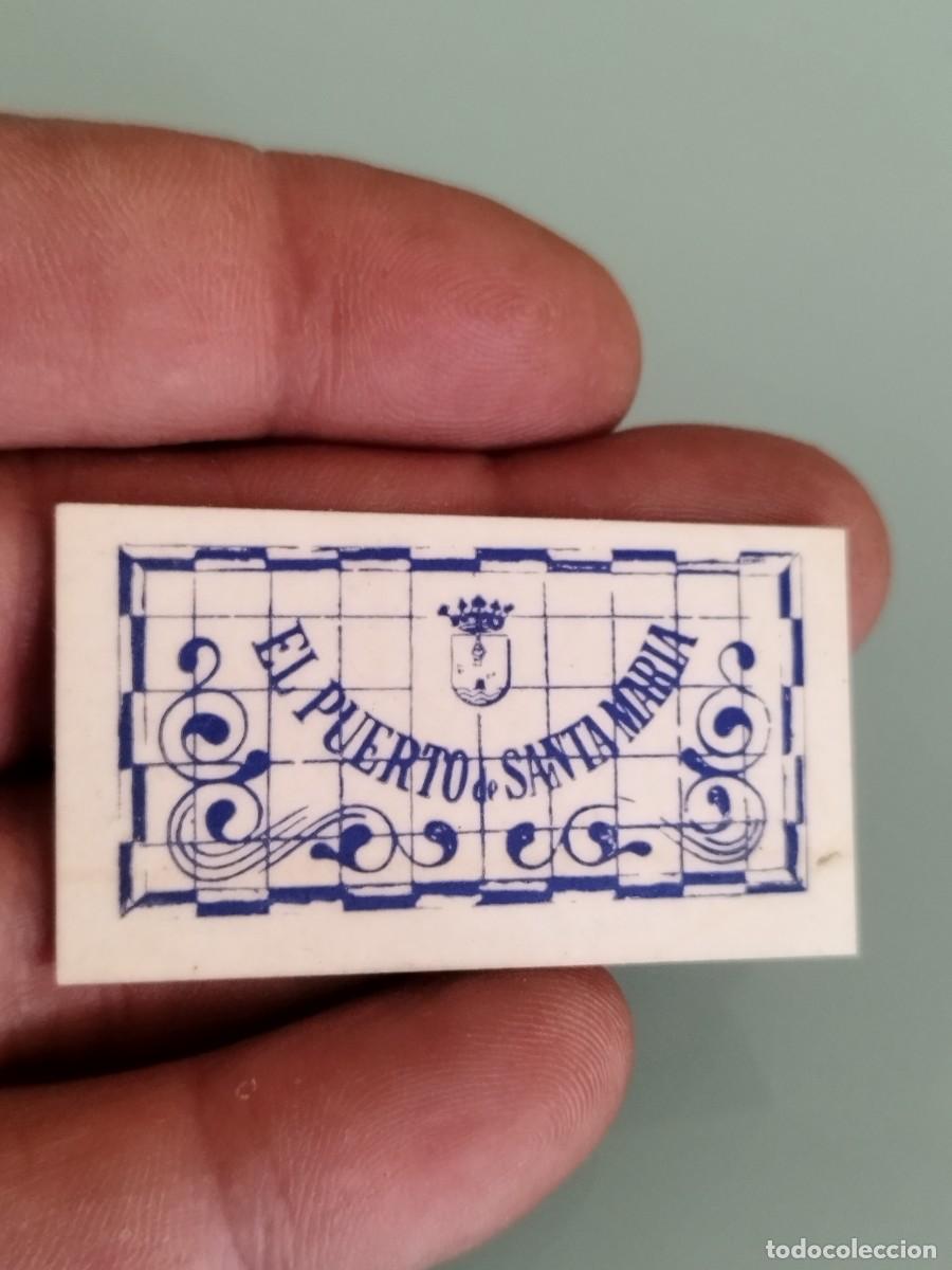 Pegatinas de colecci&oacute;n: Peque&ntilde;a pegatina, adhesivo. Simula azulejos de calle , de el puerto de santa mar&iacute;a. Cadiz..