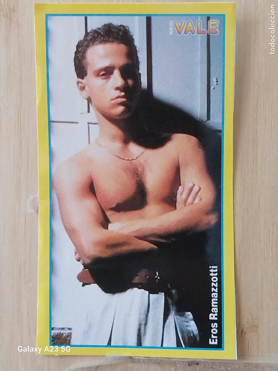Pegatinas de colecci&oacute;n: EROS RAMAZZOTTI PEGATINA ADHESIVO REVISTA NUEVO VALE 9.5X5.3CMS CROMO SIN PEGAR NUNCA