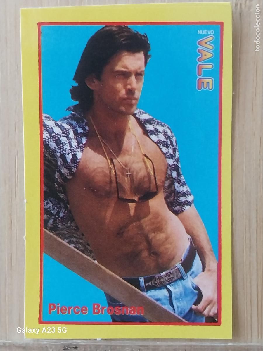 Pegatinas de colecci&oacute;n: PIERCE BROSNAN PEGATINA ADHESIVO REVISTA NUEVO VALE 6.7X4.2CMS CROMO SIN PEGAR NUNCA