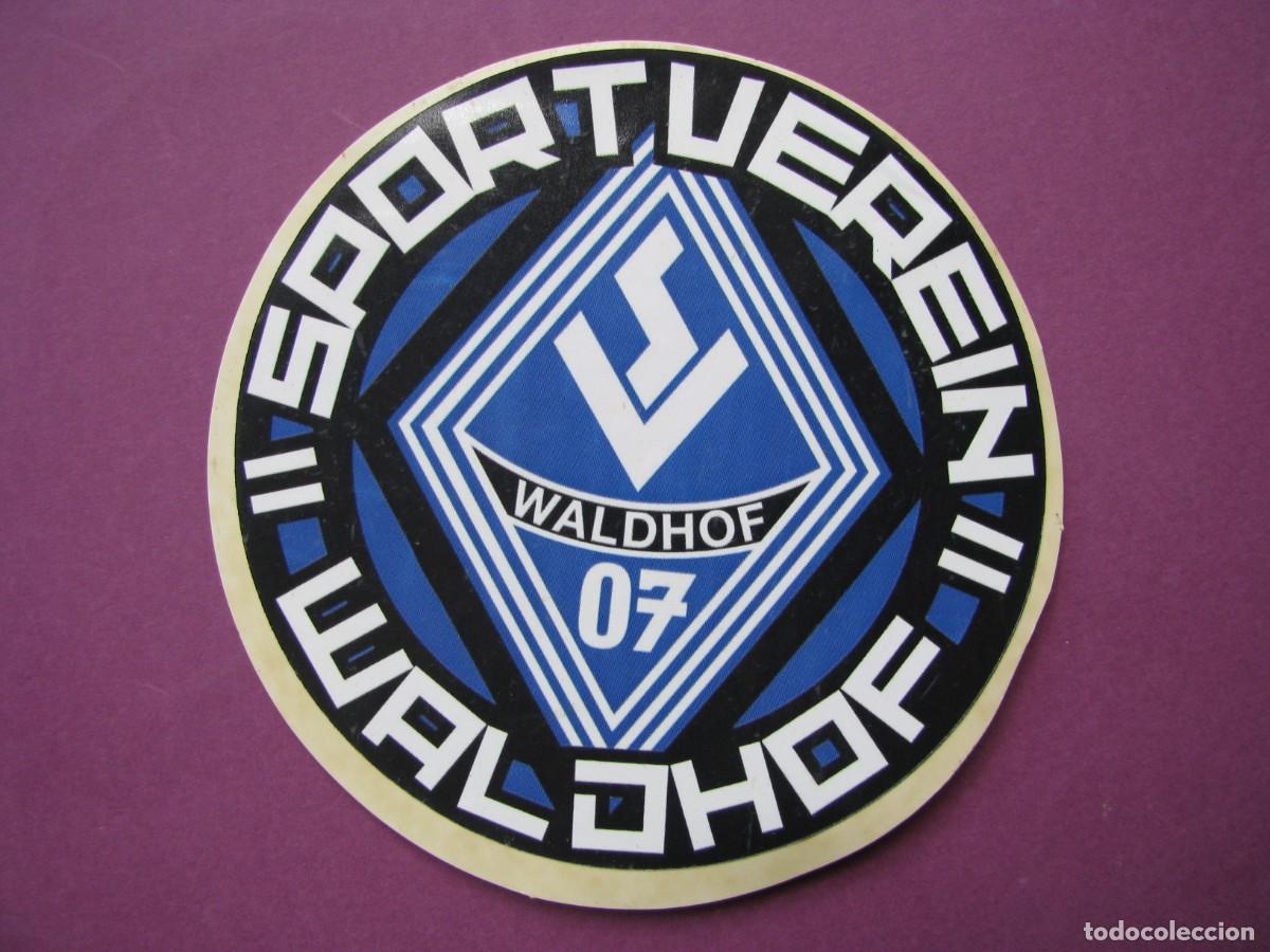 Pegatinas de colecci&oacute;n: PEGATINA DE FUTBOL. RECUPERADA. S. V. WALDHOF MANNHEIM, ALEMANIA. 9 CM