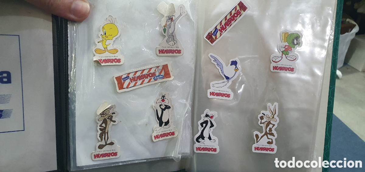 Pegatinas de colecci&oacute;n: Lote de pegatinas Huesitos a&ntilde;os 90. En album. (L121)