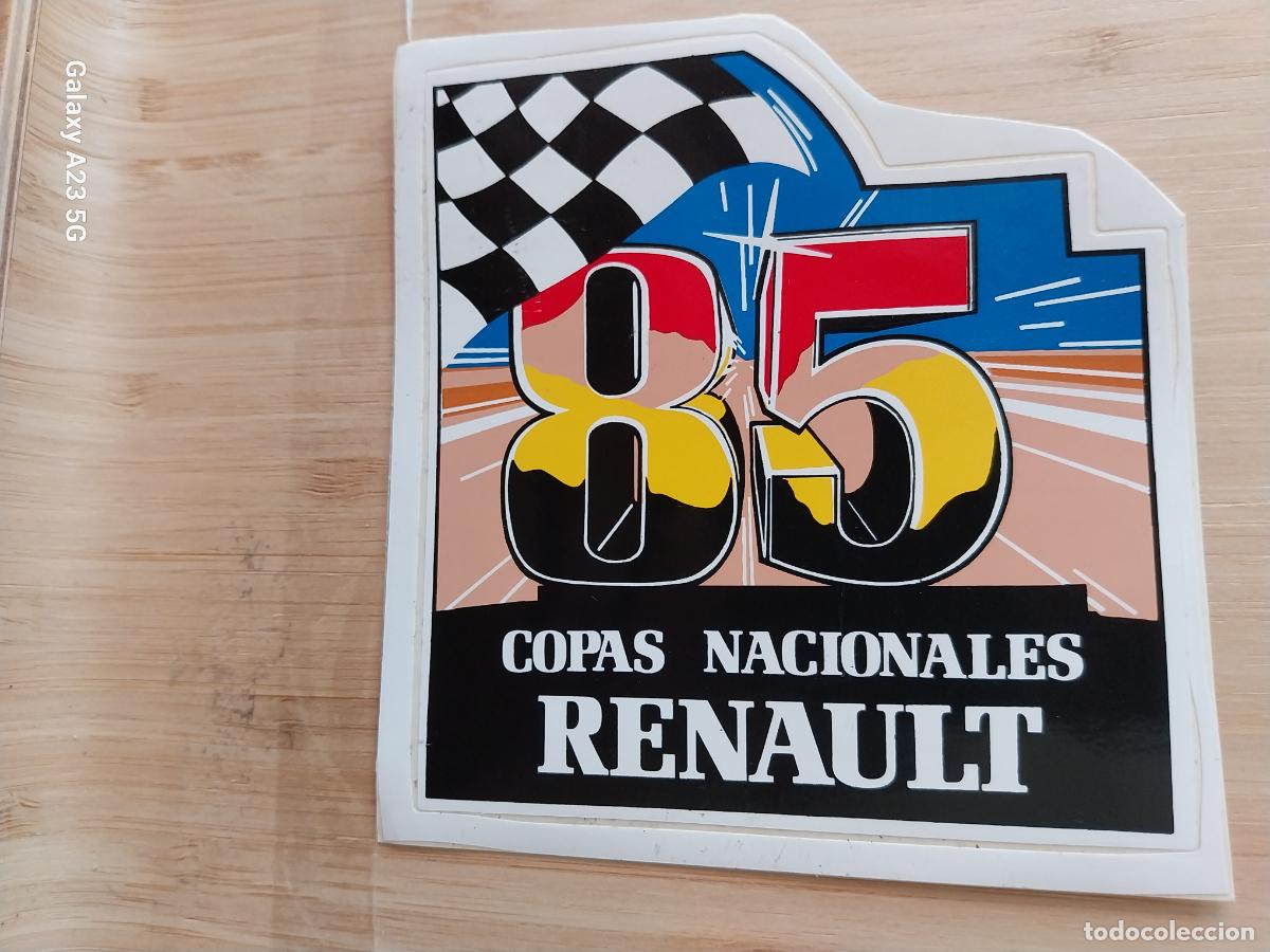 Pegatinas de colecci&oacute;n: RENAULT 85 COPAS NACIONALES * PEGATINA 11X10.5 CMS ** SIN PEGAR NUNCA BANDERA CUADROS PISTA