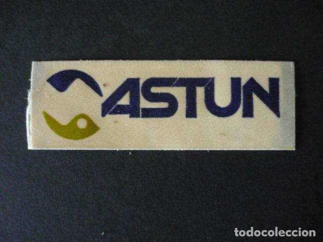 Collection stickers: PEGATINA ASTUN HUESCA ESQUI