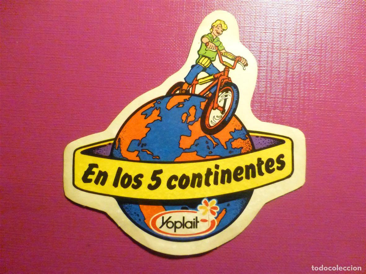 Pegatinas de colecci&oacute;n: Pegatina - Adhesivo Tiendas Alimentaci&oacute;n - Bici - Biciyoplait - Yoplait - En 5 Continentes, 9x9 cm.