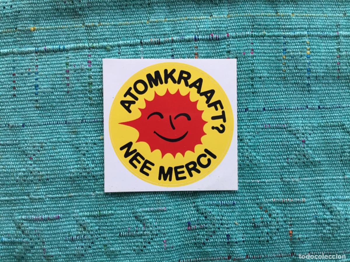 Collection stickers: PEGATINA // MOVIMIENTO ANTINUCLEAR // NEERLANDES