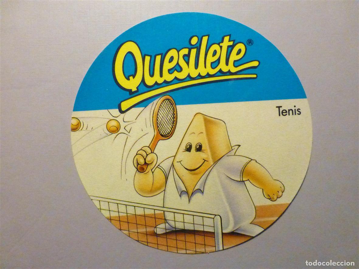 Pegatinas de colecci&oacute;n: Pegatina Adhesiva Alimentaci&oacute;n - Quesilete - Deportista - Tenis - 9 cm.