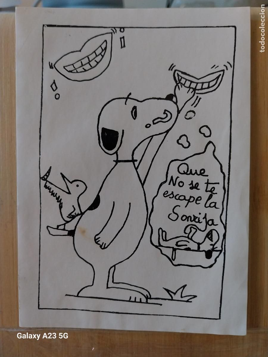 Pegatinas de colecci&oacute;n: ILUSTRACION TIPO SNOOPY CASERO PEGATINA ***** QUE NO SE TE ESCAPE LA SONRISA A&Ntilde;OS 70 13.7X9.8CMS *--