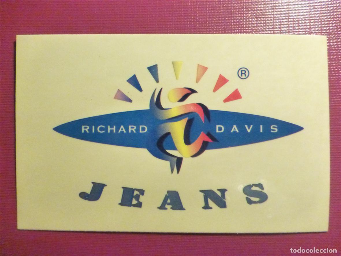 Pegatinas de colecci&oacute;n: Pegatina Adhesivo, Vaqueros Richard Davis - Jeans, Tiendas Moda Ropa Vaquera - 11 x 7 cm.
