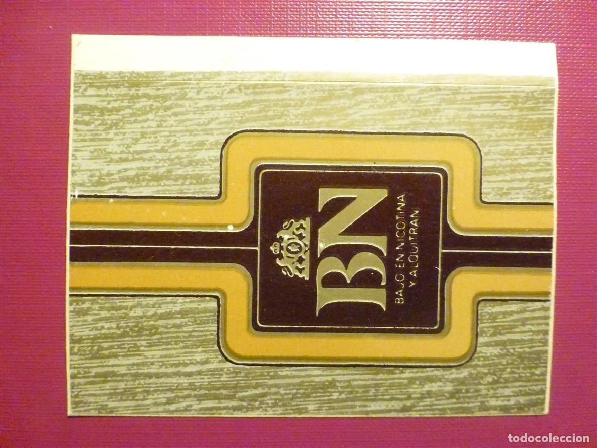 Pegatinas de colecci&oacute;n: Pegatina Estanco a&ntilde;os 80&acute;s, Adhesivo - Sticker Tabaco Negro - Paquete Cigarrillos BN - 6,5 x 9 cm