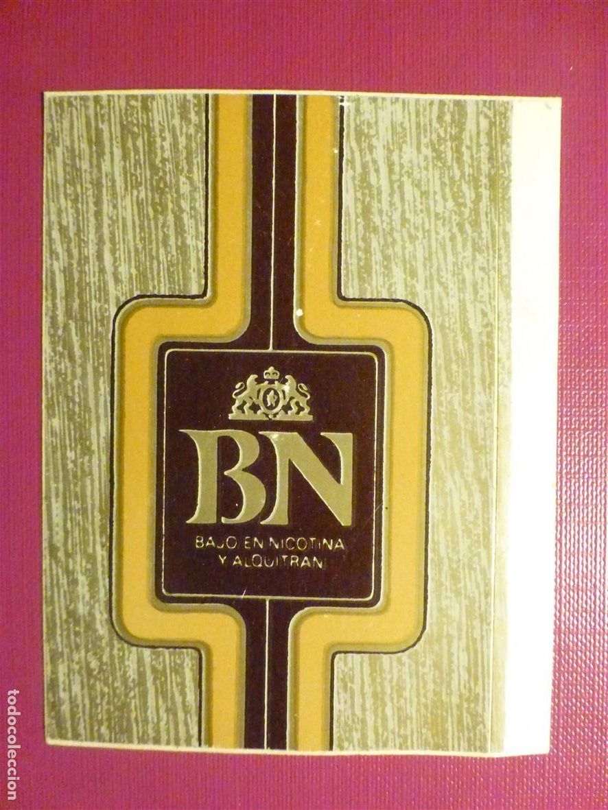 Pegatinas de colecci&oacute;n: Pegatina Estanco a&ntilde;os 80&acute;s, Adhesivo - Sticker Tabaco Negro - Paquete Cigarrillos BN - 6,5 x 9 cm