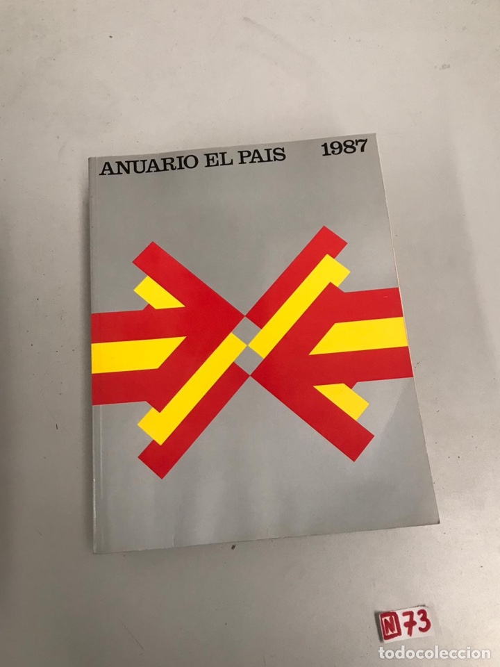 Coleccionismo de peri&oacute;dico El Pa&iacute;s: Anuario El Pa&iacute;s - Foto 1