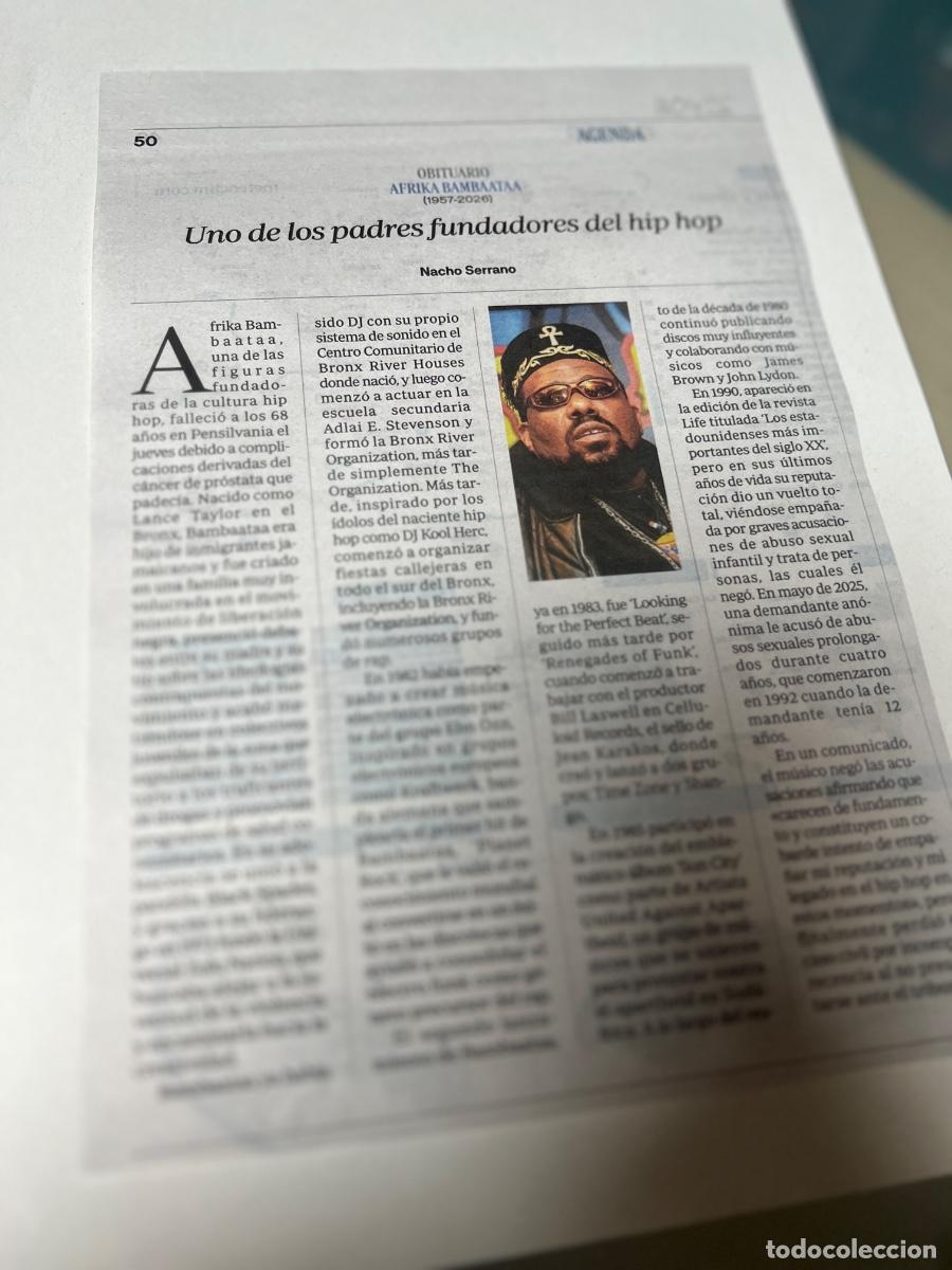Coleccionismo de Peri&oacute;dico El Pa&iacute;s: Art&iacute;culos fallecimiento AFRIKA BAMBAATAA. HIP HOP BRONX UNIVERSAL ZULU NATION