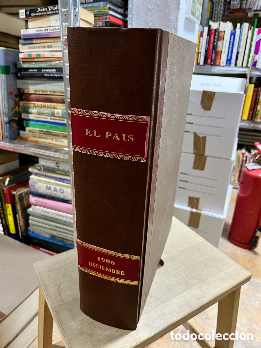 Coleccionismo de Peri&oacute;dico El Pa&iacute;s: Diario EL PA&Iacute;S (todos los n&uacute;meros del mes de diciembre 1986 encuadernados en tapa dura)