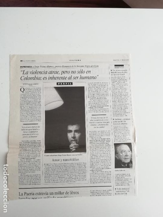 Coleccionismo Peri&oacute;dico La Vanguardia: Recorte Entrevista Jorge Franco Ramos Premio Hammett Gij&oacute;n Neologismos lengua catalana Cultura 2000