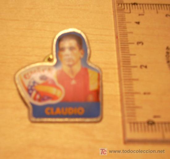 Pins de colecci&oacute;n: PIN ANTIGUO DEL MUNDIAL DE F&Uacute;TBOL USA 1994. EEUU 1994. CLAUDIO. ESCALA EN CM.