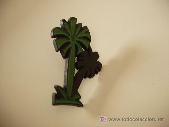 Pin's de collection: pin palmeras coleccion el pais