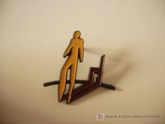 Pins de colecci&oacute;n: pin hombre silla - Foto 1