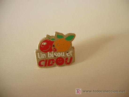 Pins de colecci&oacute;n: pin un bisou et cidou - Foto 1