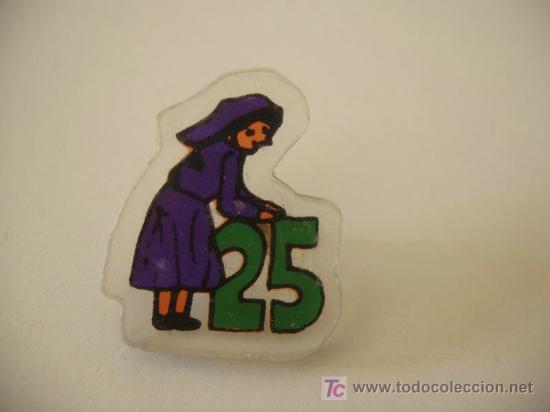 Sammlung von Pins: pin monja 25