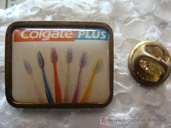Pins e Spille di collezione: PIN: DENTR&Iacute;FICO COLGATE PLUS. CEPILLOS DE DIENTE. A&Ntilde;OS 80. PERFECTO.