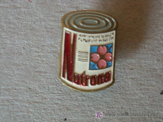 Pins de colecci&oacute;n: PIN - INSIGNIA COMERCIAL MARCA NUTRONA - Foto 1
