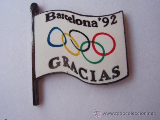 Pins de colecci&oacute;n: Bandera en representacion de  agradecimiento de las Olimpiadas de Barcelona 92