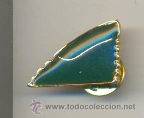 Pin's de collection: 13-1530. Pin Logotipo Verde