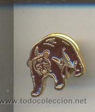 Pin's de collection: 13-1605. Pin Oso