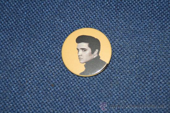 Pins de colecci&oacute;n: CAPA DE 38mm ELVIS PRESLEY