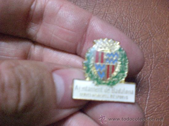 Sammlung von Pins: Pin escudo Badalona servei municipal d&acute;esports (raro)