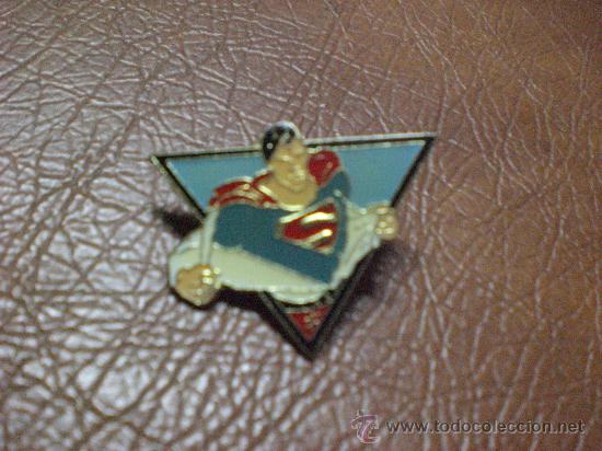Sammlung von Pins: Pin SUPERMAN HEROE COMIC