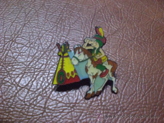 Sammlung von Pins: Pin INDIO MONTADO a CABALLO
