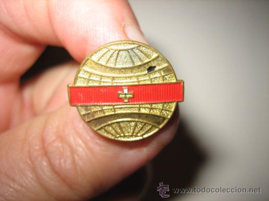 Pins de colecci&oacute;n: ANTIGUA INSIGNIA DE AHUJA - Foto 1