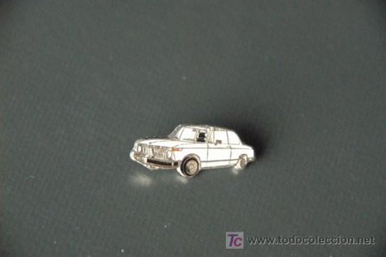 Pins de colecci&oacute;n: pin bmw 2002