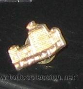 Pins de colecci&oacute;n: pin roquetas de mar