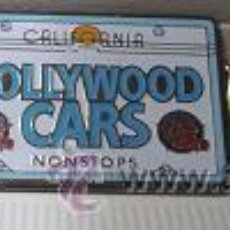 Pins de colección: LOTE DE 4 PINS HOLLYWOOD CARS