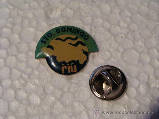 Pins de colecci&oacute;n: PIN DE TURISMO. SANTO DOMINGO. HOTELES RIU.