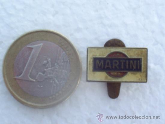 Pins de colecci&oacute;n: INSIGNIA DE OJAL PROPAGANDA DE MARTINI. A&Ntilde;OS 50-60- ESMALTADA