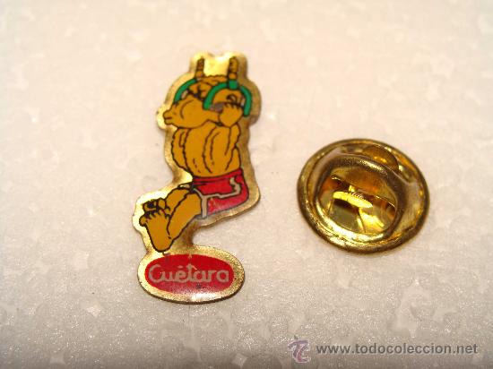 Pins e Spille di collezione: PIN DE DIBUJOS ANIMADOS. ANIMALES DEPORTISTAS. MONO GIMNASTA. CUETARA. A&Ntilde;OS 90.